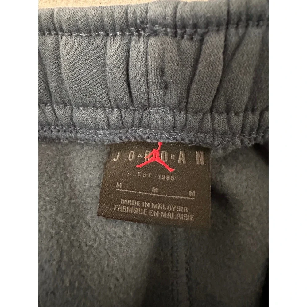 Jordan Mens Fleece Shorts Navy Blue Jumpman Logo Athletic Gym Pockets Size M